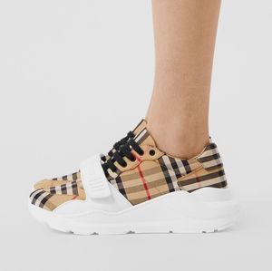 🌹BURBERRY- worn once